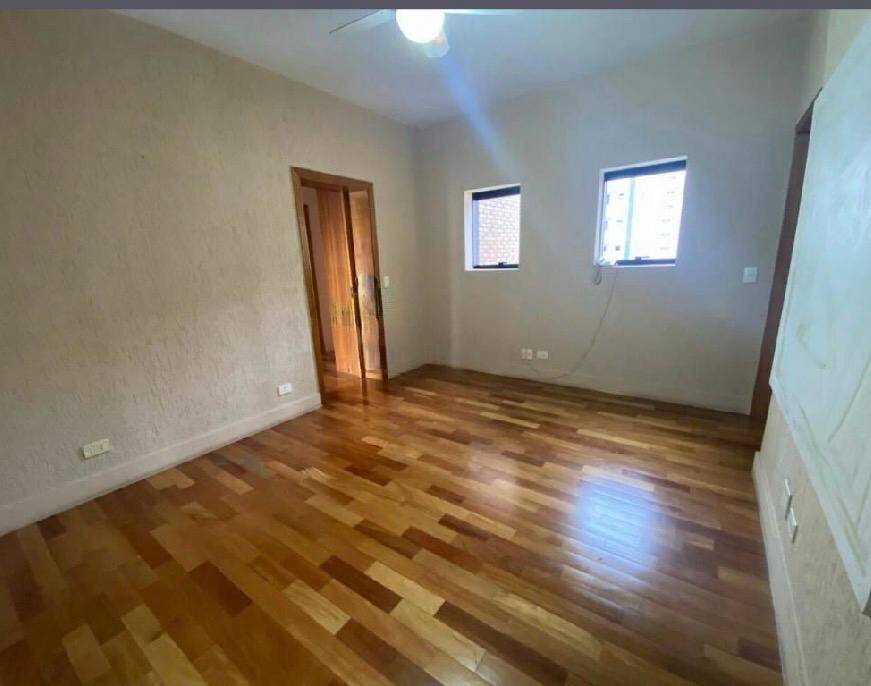 Apartamento, 3 quartos, 247 m² - Foto 2