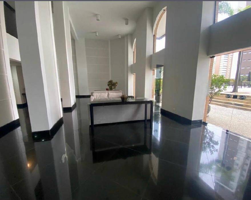 Apartamento, 3 quartos, 247 m² - Foto 9