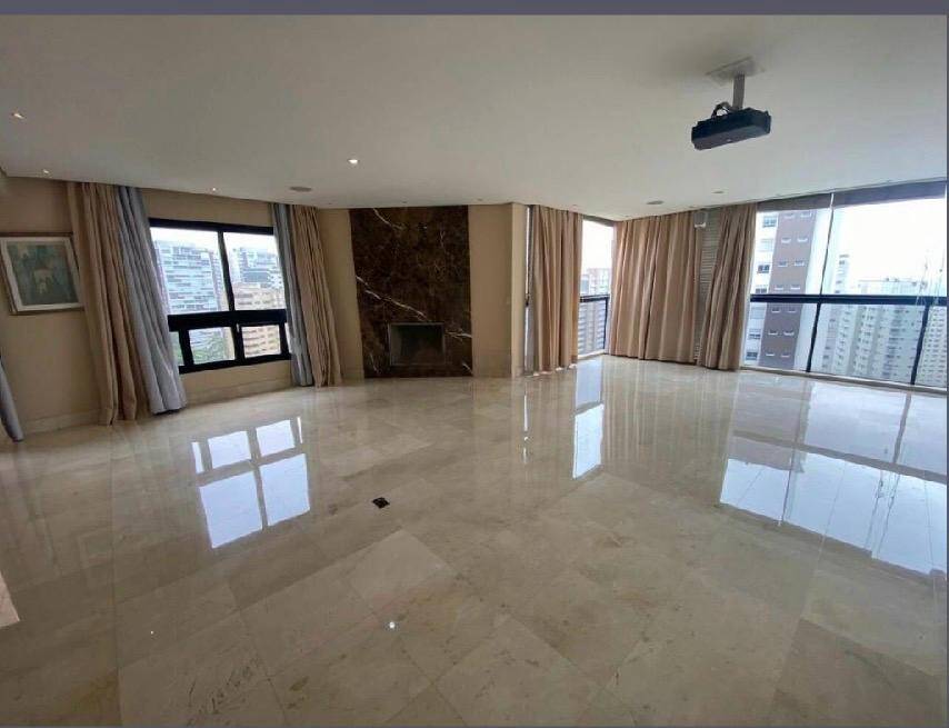 Apartamento, 3 quartos, 247 m² - Foto 1